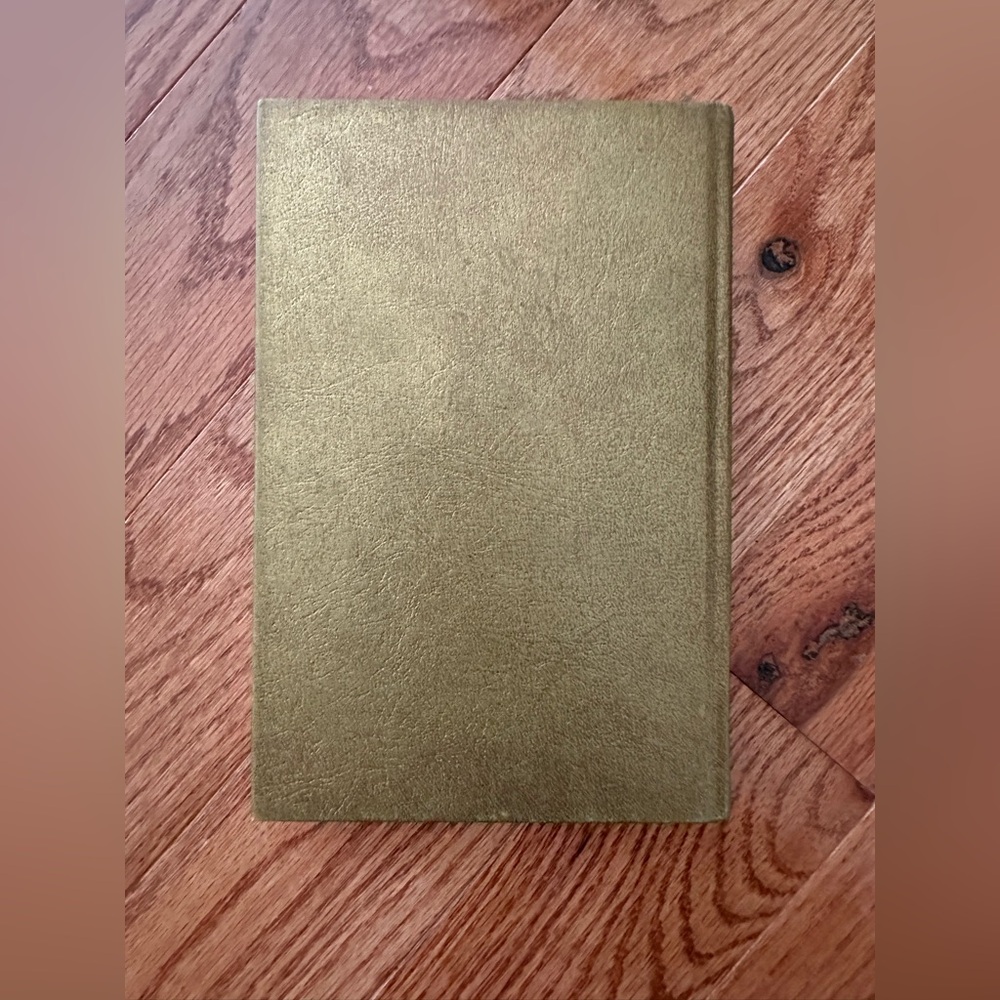 Gold Holy Bible by The Gideons - Picture 2 of 9